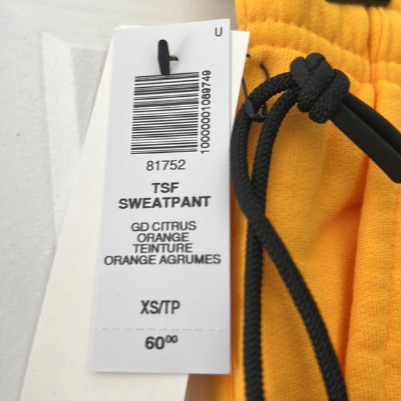 TNA SUPER FLEECE  NWT - Picture 3 of 4